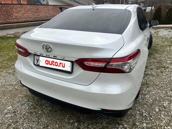 2020 Toyota Camry VIII (XV70), белый, 2650000 рублей - вид 12