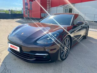 2017 Porsche Panamera 4S II, коричневый, 6590000 рублей, вид 2