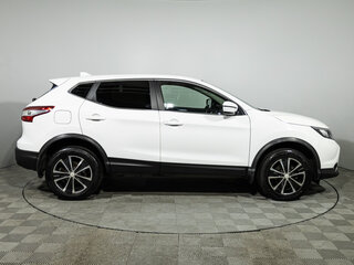 2017 Nissan Qashqai II, белый, 1129777 рублей, вид 4