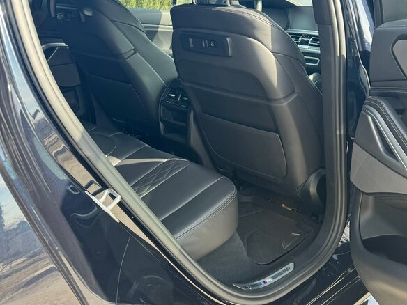 2020 BMW X6 30d III (G06), чёрный, 8500000 рублей - вид 11
