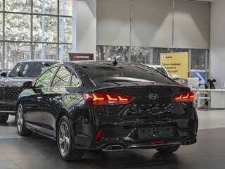 2019 Hyundai Sonata VII (LF) Рестайлинг, чёрный, 1549000 рублей, вид 4