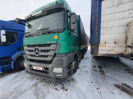 2016 Mercedes-Benz Actros, зелёный, 4500000 рублей, вид 2