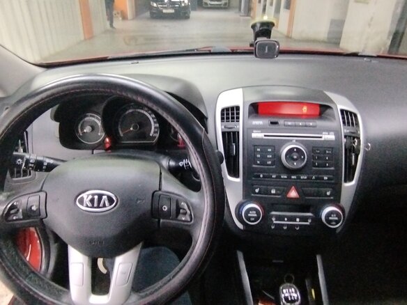 2012 Kia Ceed I Рестайлинг, красный, 1100000 рублей - вид 5
