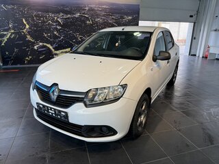 2015 Renault Logan II, белый, 750000 рублей, вид 3