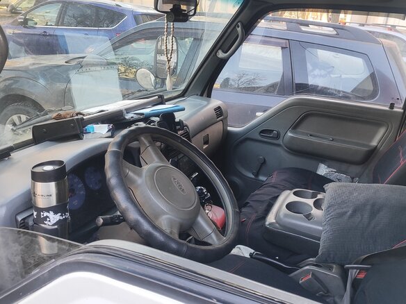 2003 Kia K-Series, белый, 450000 рублей - вид 8