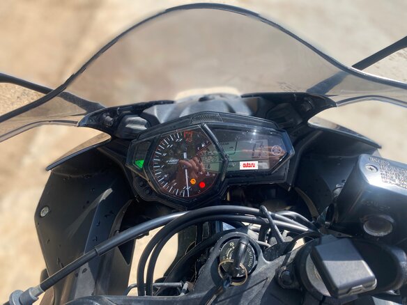 2015 Yamaha YZF-R25, чёрный, 349000 рублей - вид 5