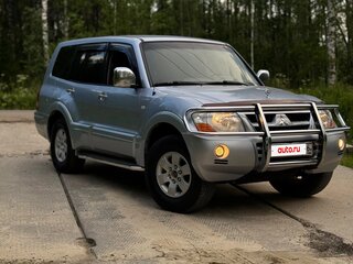2004 Mitsubishi Pajero III Рестайлинг, серебристый, 1000000 рублей, вид 2