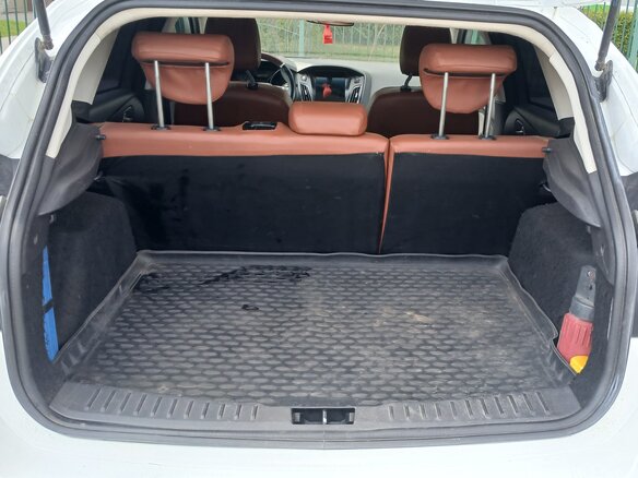 2011 Ford Focus III, белый, 670000 рублей - вид 13
