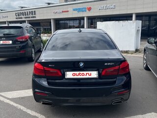2019 BMW 5 серии 530i xDrive VII (G30/G31/G38), чёрный, 3100000 рублей, вид 3