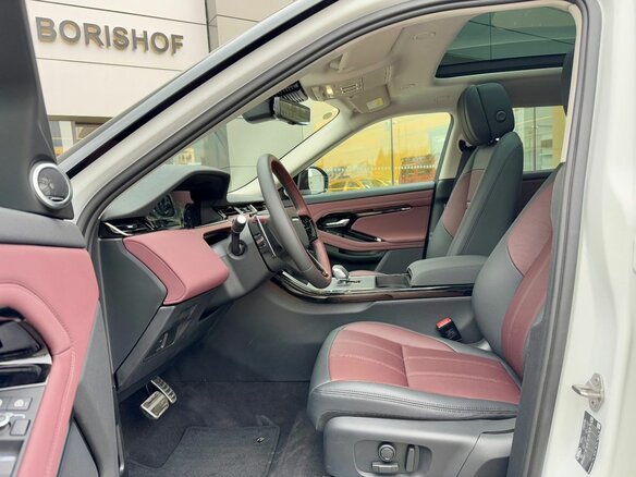2025 Land Rover Range Rover Evoque L II Рестайлинг, белый, 6249000 рублей - вид 12