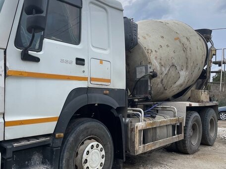 2012 Sinotruk Howo Миксер, белый, 3000000 рублей, вид 4