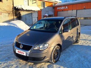 2008 Volkswagen Touran Cross I Рестайлинг, серый, 680000 рублей, вид 1