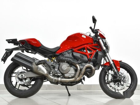 2015 Ducati Monster 821, красный, 559000 рублей, вид 3