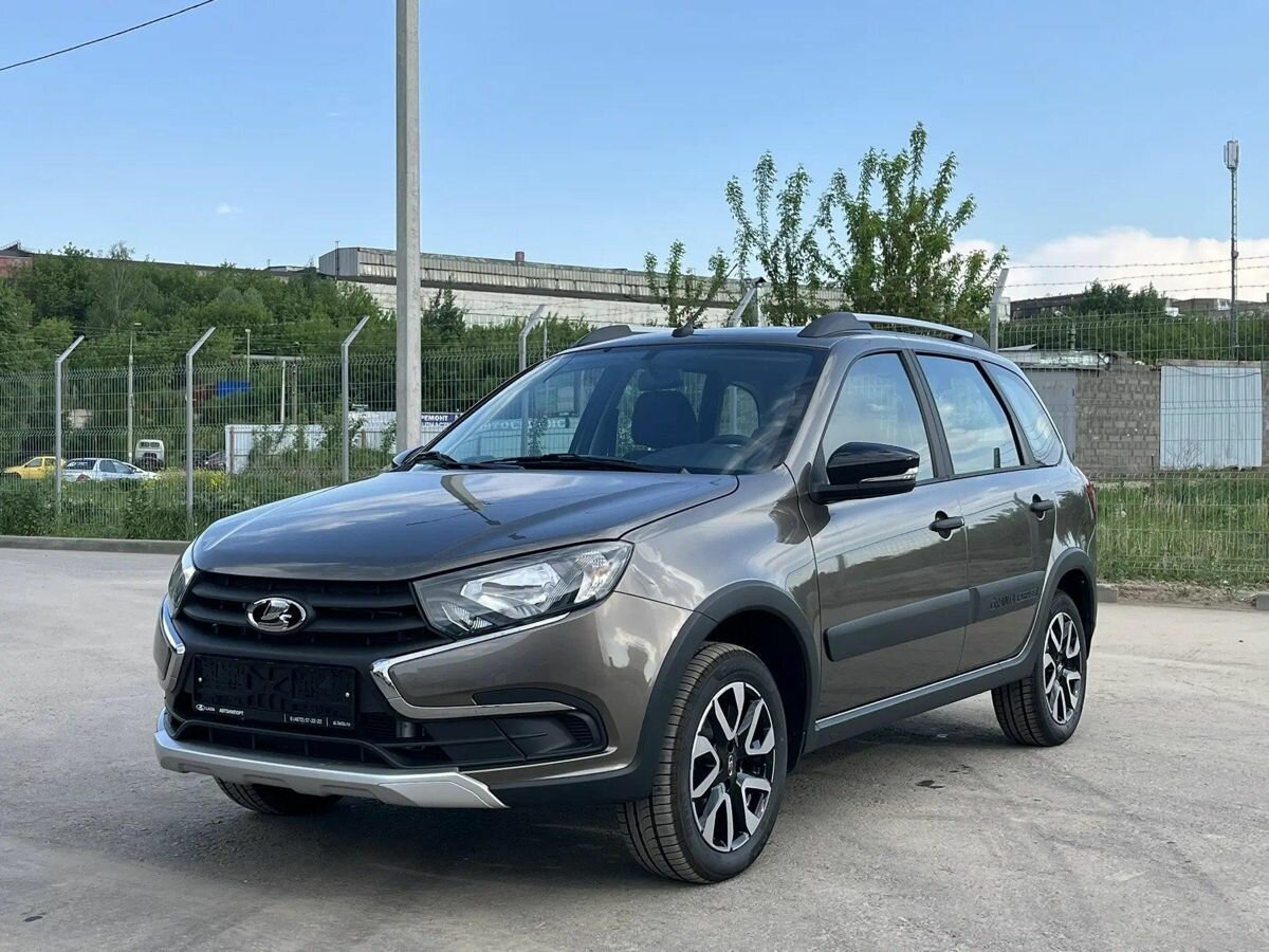 Открыть фотографии: Lada (ВАЗ) Granta I Рестайлинг