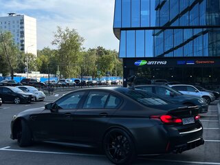 2020 BMW 5 серии 540i VII (G30/G31/G38) Рестайлинг, чёрный, 6700000 рублей, вид 3