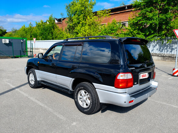 1999 Lexus LX 470 II, чёрный - вид 4