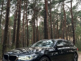 2019 BMW 5 серии M550d xDrive VII (G30/G31/G38), чёрный, 3905536 рублей, вид 4