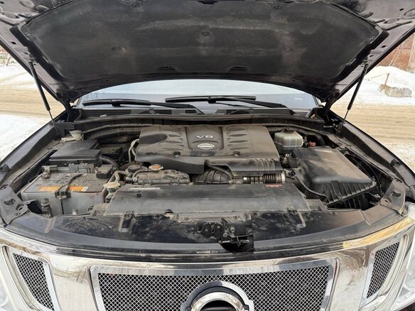 2011 Nissan Patrol VI (Y62), красный, 2000000 рублей - вид 15