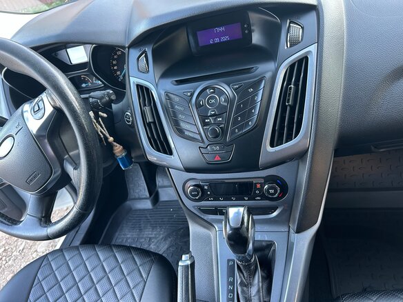 2012 Ford Focus III, белый, 720000 рублей - вид 9