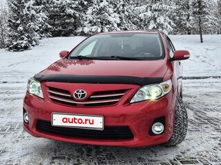 2011 Toyota Corolla X (E140, E150) Рестайлинг, красный, 1450000 рублей, вид 3