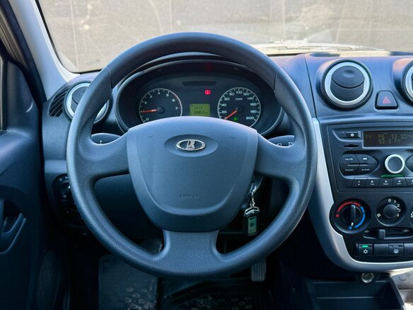 2017 Lada (ВАЗ) Granta I, серебристый, 499999 рублей - вид 14