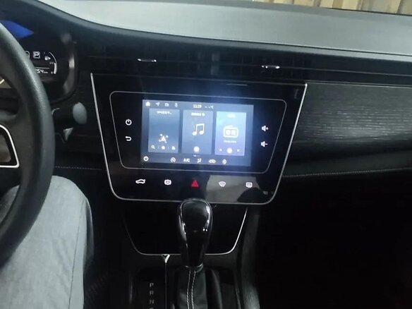 2023 Venucia D60 Plus, белый - вид 8