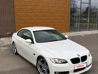2009 BMW 3 серии 320i V (E90/E91/E92/E93), белый, 1200000 рублей, вид 2