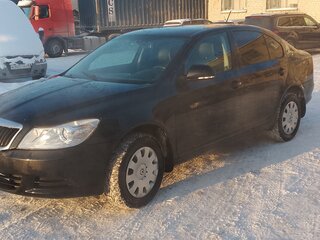 2011 Skoda Octavia II (A5) Рестайлинг, чёрный, 690000 рублей, вид 3