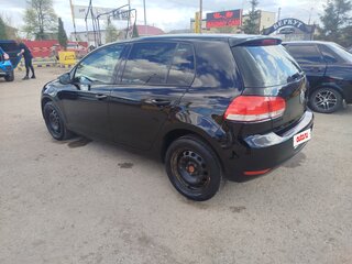 2010 Volkswagen Golf VI, чёрный, 595000 рублей, вид 5
