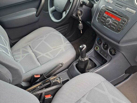 2012 Ford Tourneo Connect I Рестайлинг, белый, 790000 рублей - вид 11