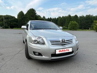 2006 Toyota Avensis II Рестайлинг, серебристый, 900000 рублей, вид 1