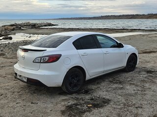 2010 Mazda 3 II (BL), белый, 1000000 рублей, вид 2