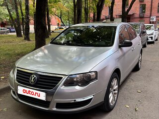 2005 Volkswagen Passat B6, серебристый, 550000 рублей, вид 2