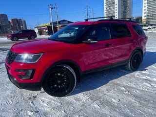 2015 Ford Explorer V Рестайлинг, красный, 2300000 рублей, вид 2