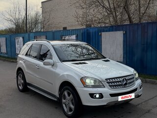 2008 Mercedes-Benz M-Класс 320 II (W164), белый, 1000000 рублей, вид 3