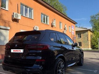 2019 BMW X5 40i IV (G05/G18), чёрный, 6200000 рублей, вид 4
