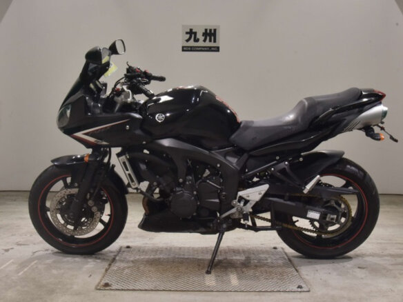 2008 Yamaha FZ6, чёрный, 370000 рублей - вид 2