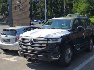 2026 Toyota Land Cruiser 300 Series, чёрный, 14890000 рублей, вид 2