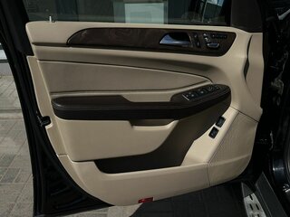 2016 Mercedes-Benz GLS 400 I (X166), чёрный, 2790000 рублей, вид 5
