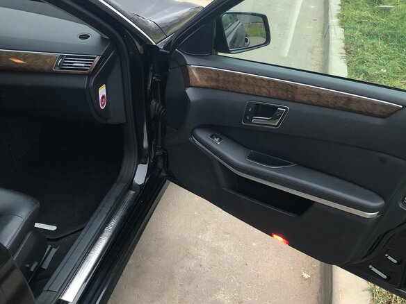 2011 Mercedes-Benz E-Класс 200 7G-Tronic IV (W212, S212, C207), чёрный, 1300000 рублей - вид 11