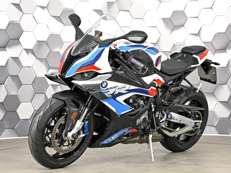 2021 BMW M 1000 RR, белый, 2299000 рублей, вид 2
