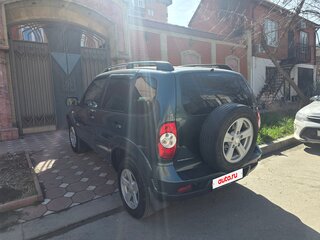 2014 Chevrolet Niva I Рестайлинг, серый, 630000 рублей, вид 4