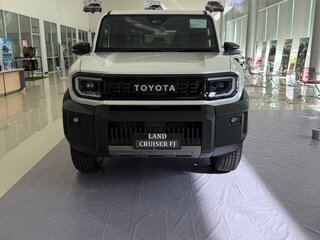 2026 Toyota Land Cruiser FJ, белый, 7500000 рублей, вид 2