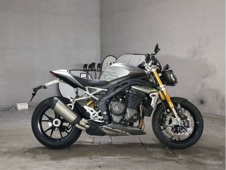 2022 Triumph Speed Triple, серый, 1377000 рублей, вид 2