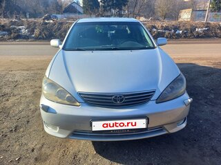 2005 Toyota Camry V (XV30) Рестайлинг, серебристый, 600000 рублей, вид 2