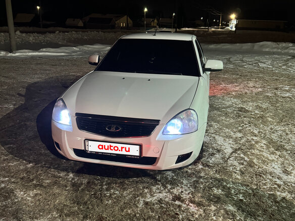 2014 Lada (ВАЗ) Priora I Рестайлинг, белый, 480000 рублей