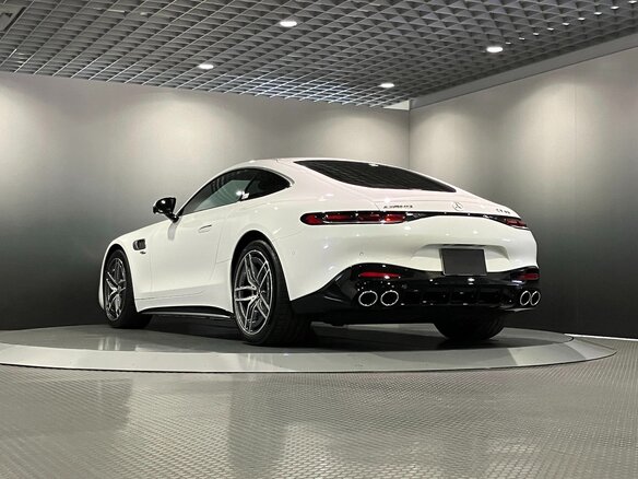 2024 Mercedes-Benz AMG GT 43 II, белый, 12600000 рублей - вид 6