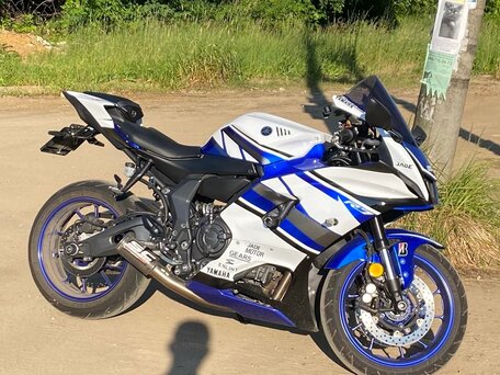 2022 Yamaha YZF-R7, белый, 910000 рублей, вид 2