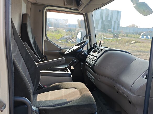 2010 DAF LF 45, белый, 3800000 рублей - вид 5