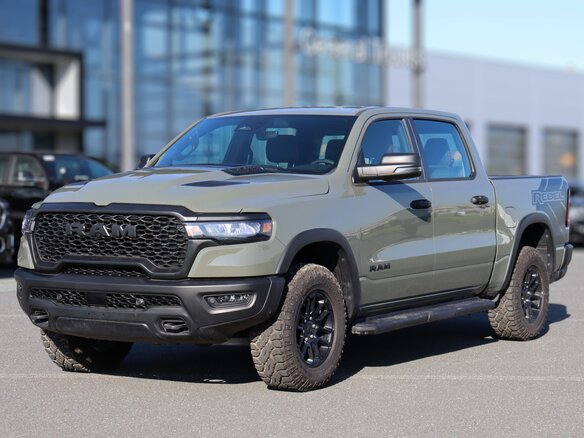 2026 Ram 1500 Crew Cab V Рестайлинг, зелёный